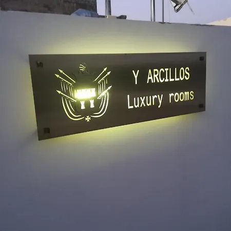 Y Arcillos Luxury Cin Ito75o35b4ooo468o2 4*