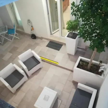 Y Arcillos Luxury Cin Ito75o35b4ooo468o2 3* Lecce