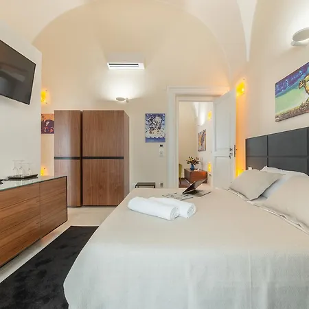 Y Arcillos Luxury Cin Ito75o35b4ooo468o2 Guest house *